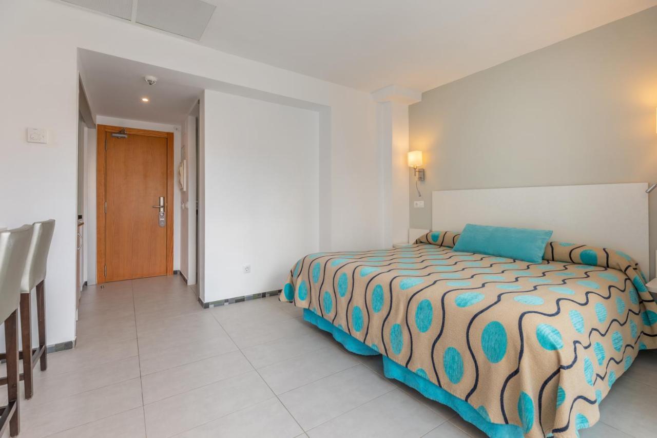 Hoposa Daina Apartamentos ปอร์ต เด โปเญนซา ภายนอก รูปภาพ