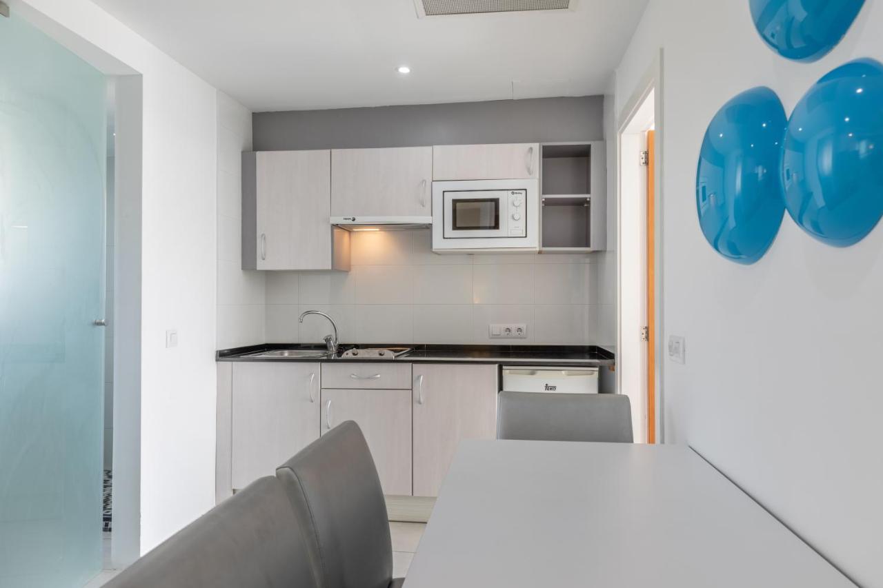 Hoposa Daina Apartamentos ปอร์ต เด โปเญนซา ภายนอก รูปภาพ
