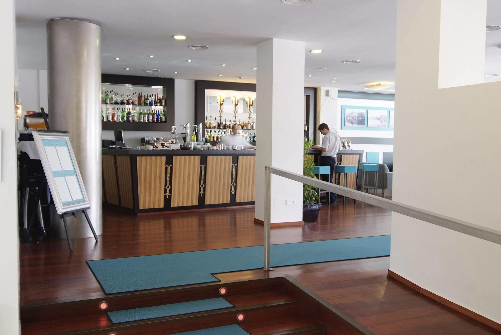 Hoposa Daina Apartamentos ปอร์ต เด โปเญนซา ภายนอก รูปภาพ